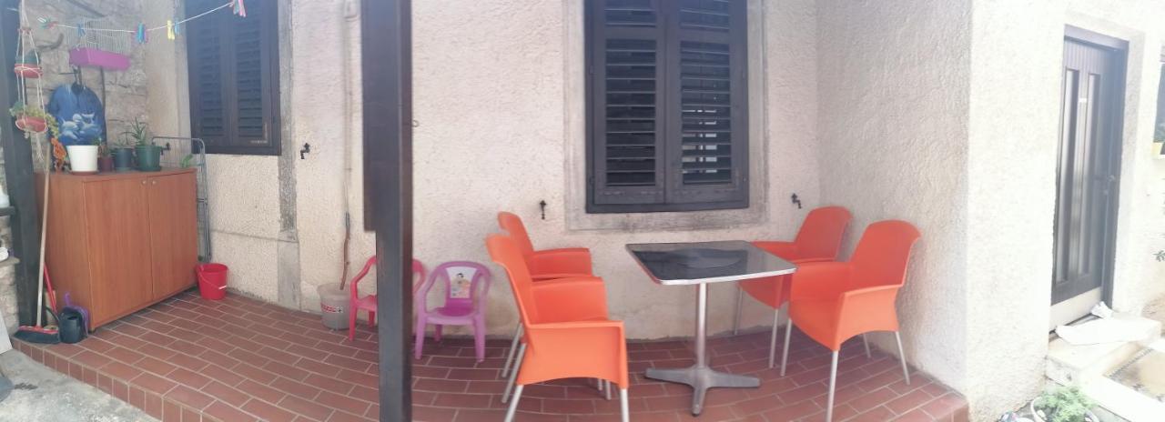 Apartman Zepina Pula Dış mekan fotoğraf